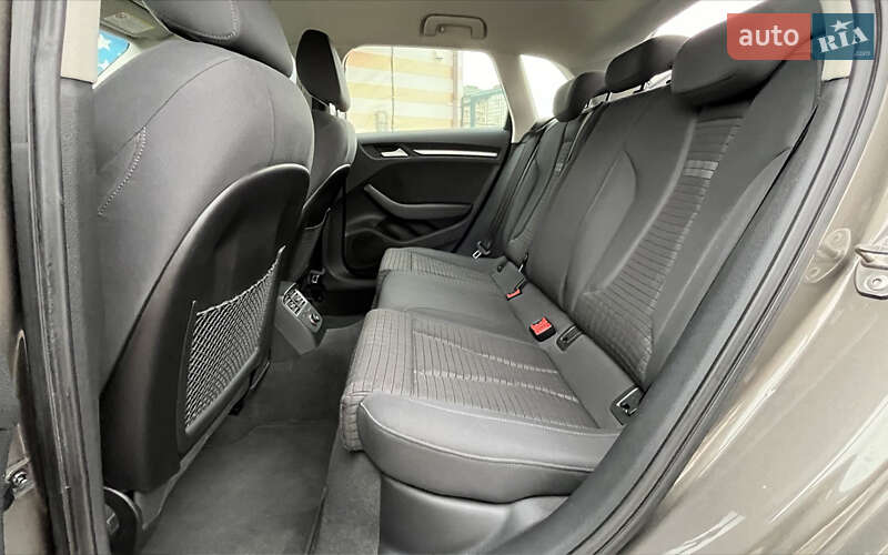 Хетчбек Audi A3 2013 в Стрию