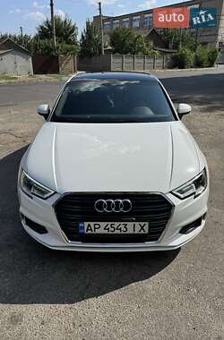 Седан Audi A3 2018 в Запорожье