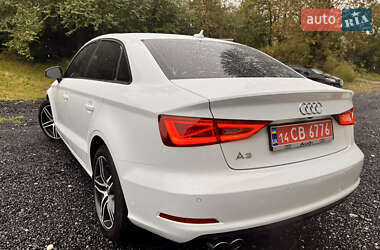 Седан Audi A3 2015 в Николаеве