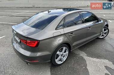Седан Audi A3 2015 в 