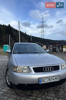 Хэтчбек Audi A3 2001 в Сколе