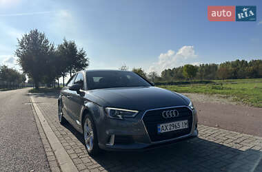 Седан Audi A3 2017 в Чорткове