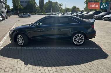 Седан Audi A3 2014 в 