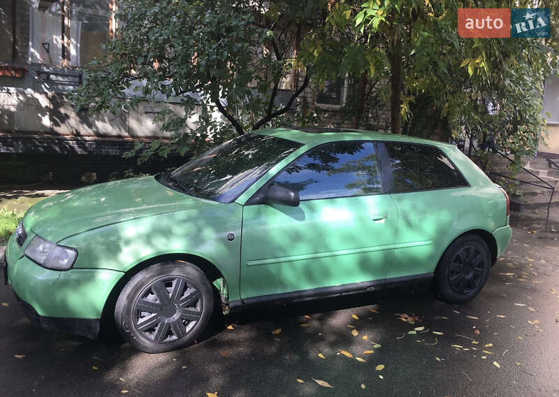Хэтчбек Audi A3 1997 в Вышгороде