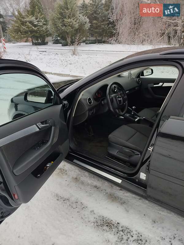 Хэтчбек Audi A3 2005 в Харькове