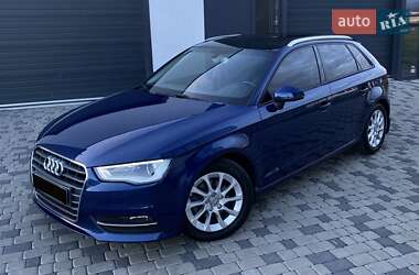 Хэтчбек Audi A3 2016 в Мукачево