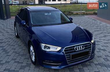 Хэтчбек Audi A3 2016 в Мукачево