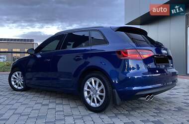 Хэтчбек Audi A3 2016 в Мукачево