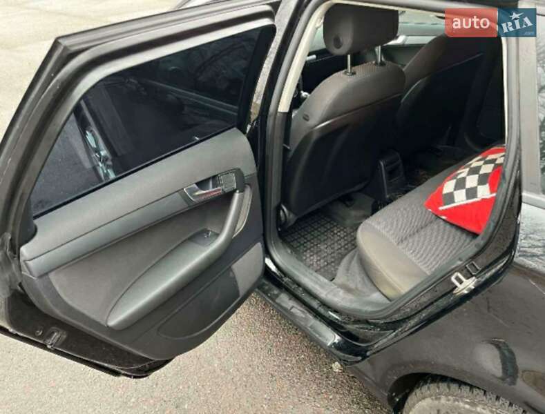 Хэтчбек Audi A3 2010 в Рава-Русской