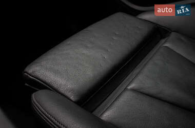 Хэтчбек Audi A3 2015 в 