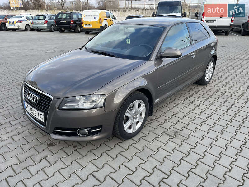 Хэтчбек Audi A3 2011 в Ивано-Франковске фото 2 Хэтчбек Audi A3 2011 в Ивано-Франковске
