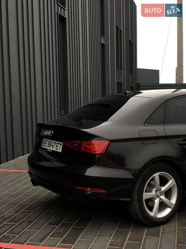 Седан Audi A3 2014 в Николаеве