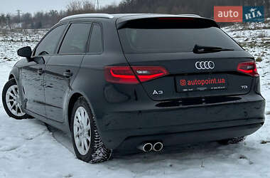 Хетчбек Audi A3 2016 в Білогородці