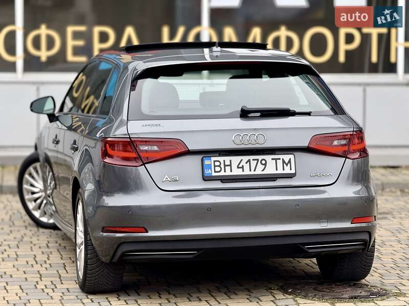 Хэтчбек Audi A3 2016 в Одессе