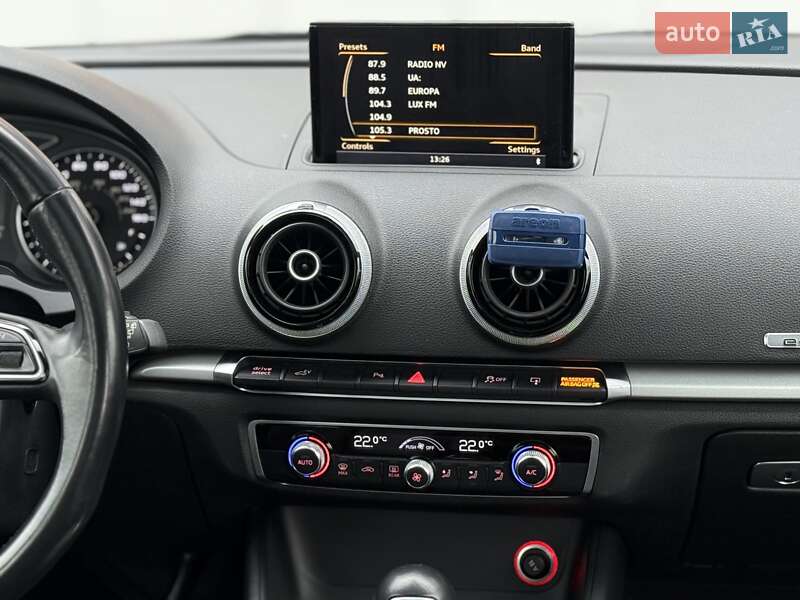 Хэтчбек Audi A3 2016 в Одессе