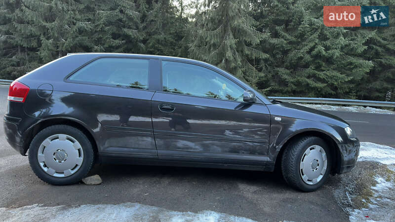 Хетчбек Audi A3 2004 в Долині