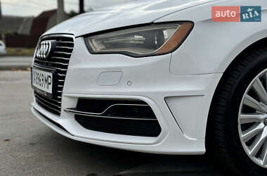 Хэтчбек Audi A3 2015 в 