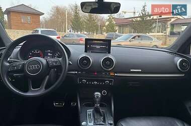 Седан Audi A3 2019 в Киеве