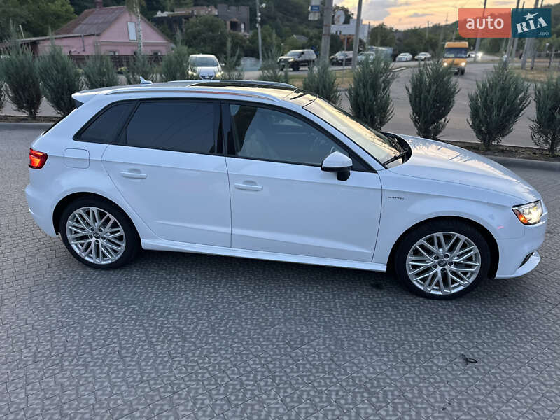 Хетчбек Audi A3 2017 в Полтаві фото 12 Хетчбек Audi A3 2017 в Полтаві