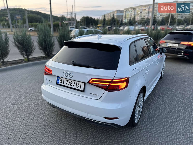 Хетчбек Audi A3 2017 в Полтаві фото 15 Хетчбек Audi A3 2017 в Полтаві