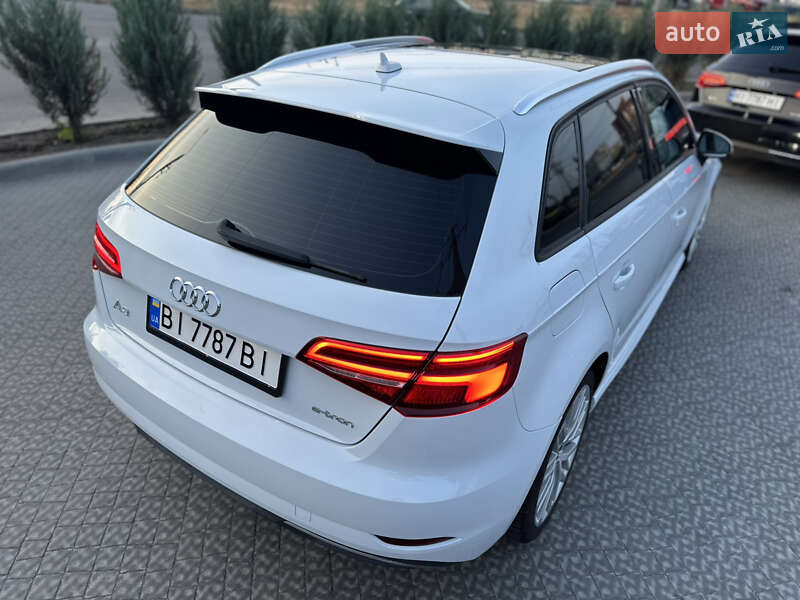 Хетчбек Audi A3 2017 в Полтаві фото 17 Хетчбек Audi A3 2017 в Полтаві