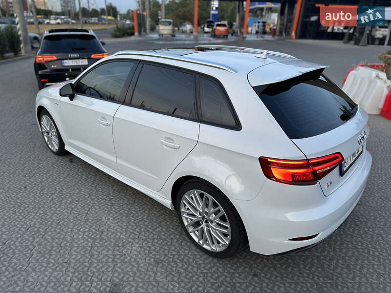 Хетчбек Audi A3 2017 в Полтаві фото 20 Хетчбек Audi A3 2017 в Полтаві
