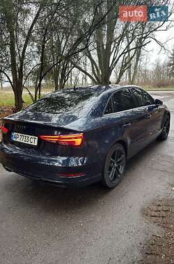 Седан Audi A3 2017 в Днепре