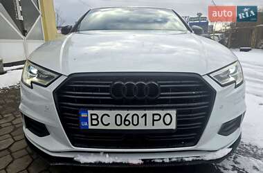 Седан Audi A3 2018 в Львові