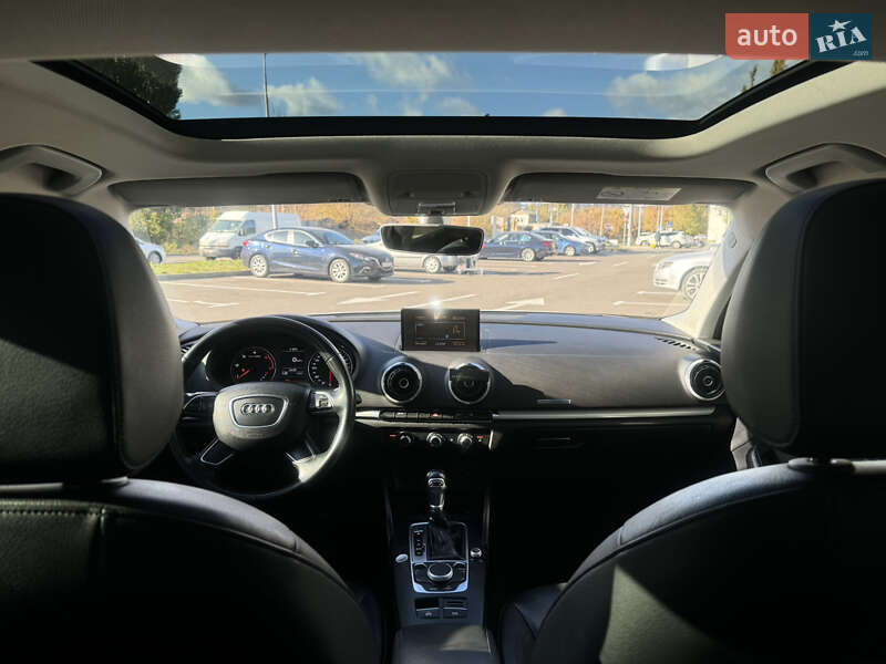 Седан Audi A3 2016 в Києві