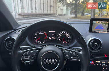 Седан Audi A3 2017 в 