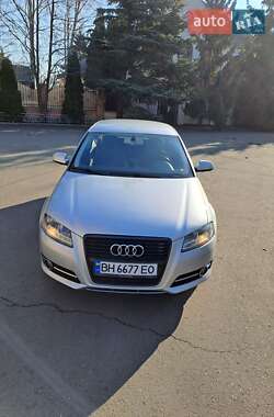 Хетчбек Audi A3 2011 в 