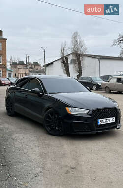 Седан Audi A3 2015 в Кропивницькому