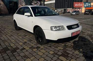 Хетчбек Audi A3 2001 в Луцьку