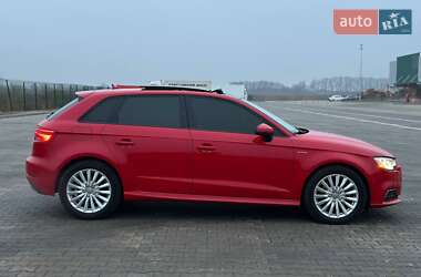 Хетчбек Audi A3 2016 в Києві