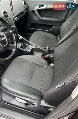 Хэтчбек Audi A3 2008 в 