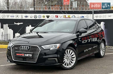 Хэтчбек Audi A3 2018 в 