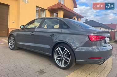 Седан Audi A3 2019 в 