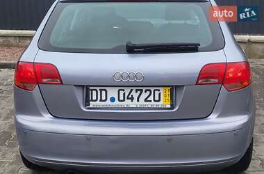 Хэтчбек Audi A3 2006 в 