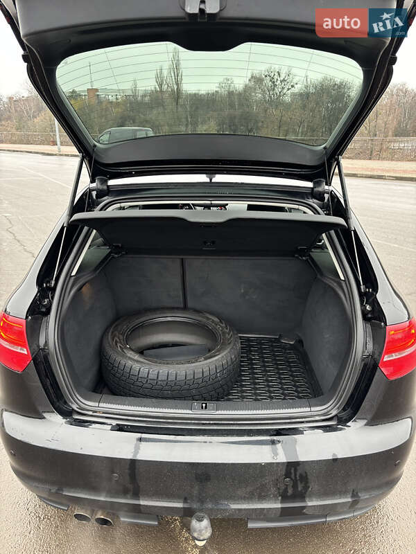 Хэтчбек Audi A3 2010 в Сумах