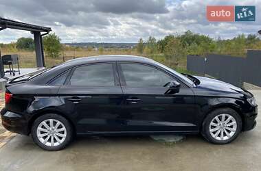 Седан Audi A3 2015 в Киеве