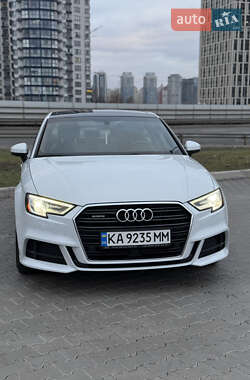 Седан Audi A3 2016 в 