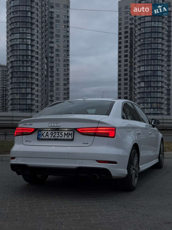 Седан Audi A3 2016 в Києві