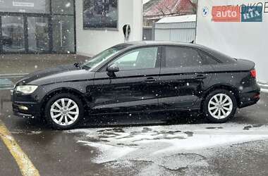 Седан Audi A3 2016 в Полтаві