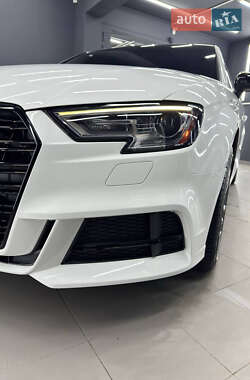 Седан Audi A3 2017 в 