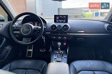 Седан Audi A3 2013 в Львове