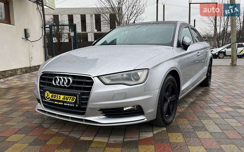 Седан Audi A3 2015 в Стрые