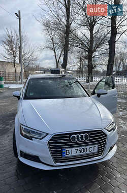 Хэтчбек Audi A3 2018 в Кременчуге