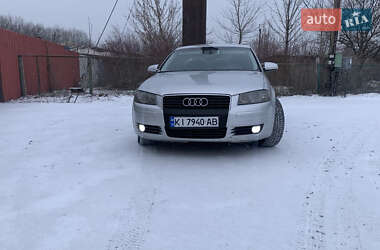 Хэтчбек Audi A3 2004 в Ставище