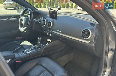 Хэтчбек Audi A3 2017 в 