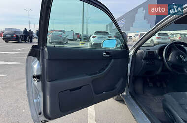 Хэтчбек Audi A3 1998 в 